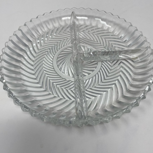 Vintage Small 7" Round Divided Cut Clear Serving Dish - Picture 2 of 5